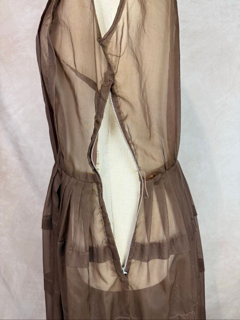 Vintage 1950s Sheer Brown Organza Shirtwaist Dress Full Skirt Sz S/M READ - Picture 7 of 13